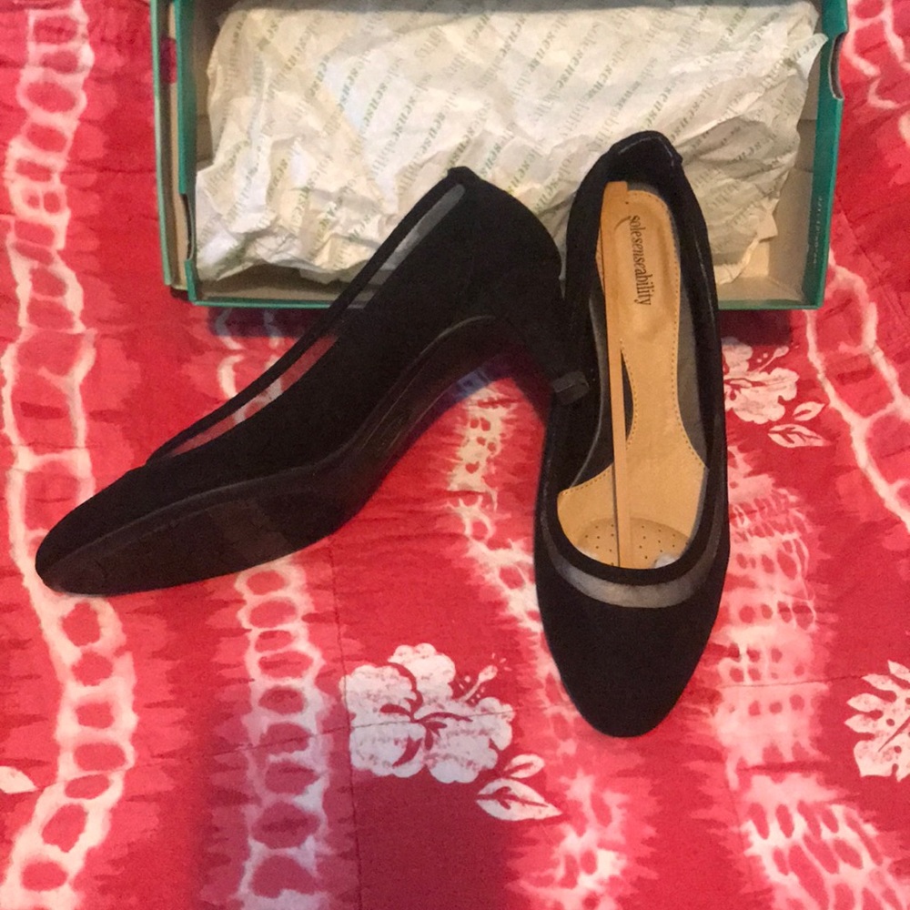 Beautiful and comfortable pumps